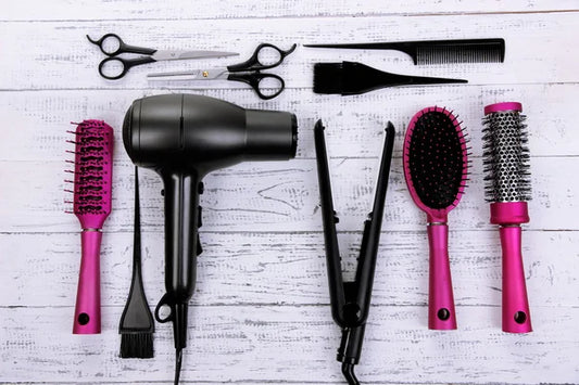 Video corso capelli online con una lezione professionale di hairstyling.